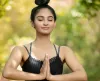Joga twarzy – naturalny lifting bez skalpela