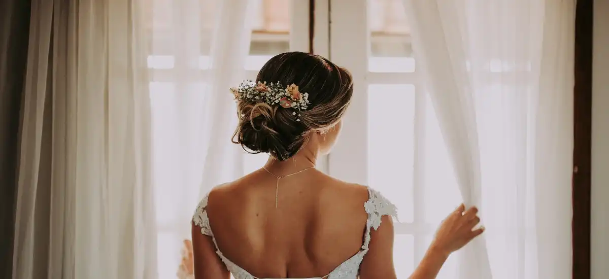 Sukienki weselne – jak wybrać idealny model na ten wyjątkowy dzień?