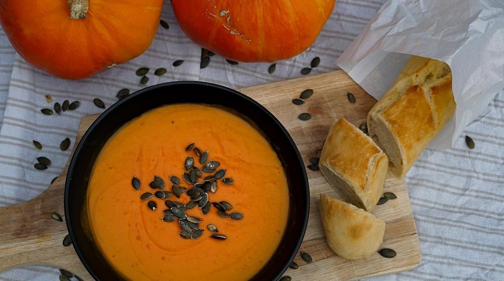 Ostra zupa dyniowa – krem curry z dyni