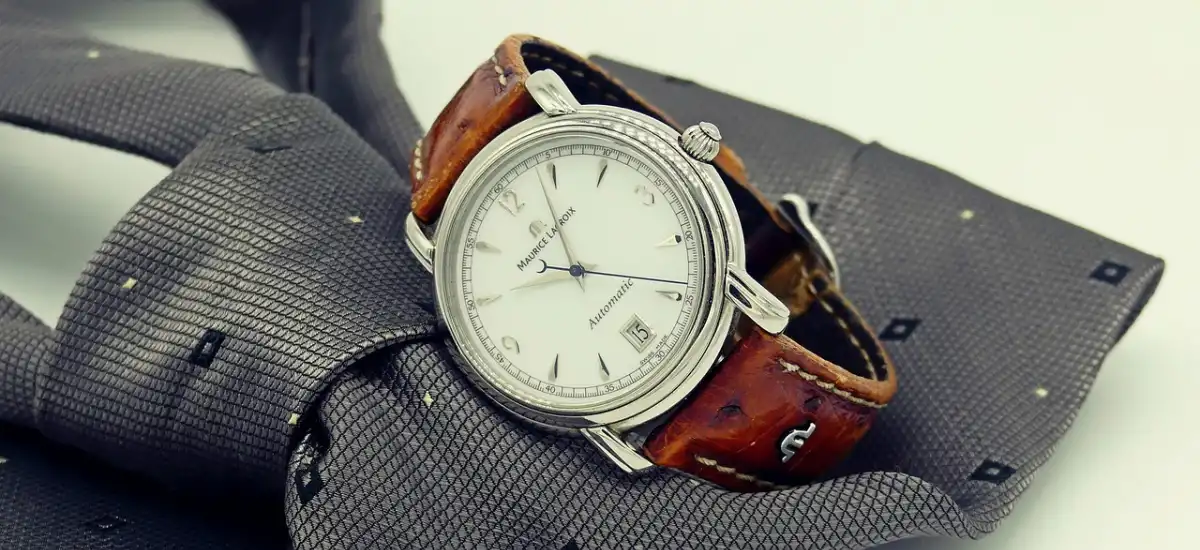 Zegarek dla mężczyzny. Smartwatch czy tradycyjny?