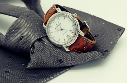Zegarek dla mężczyzny. Smartwatch czy tradycyjny?