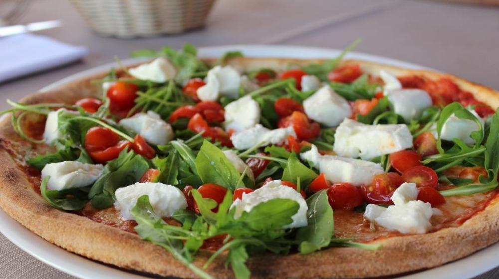 Ciasto na pizzę bez drożdży.