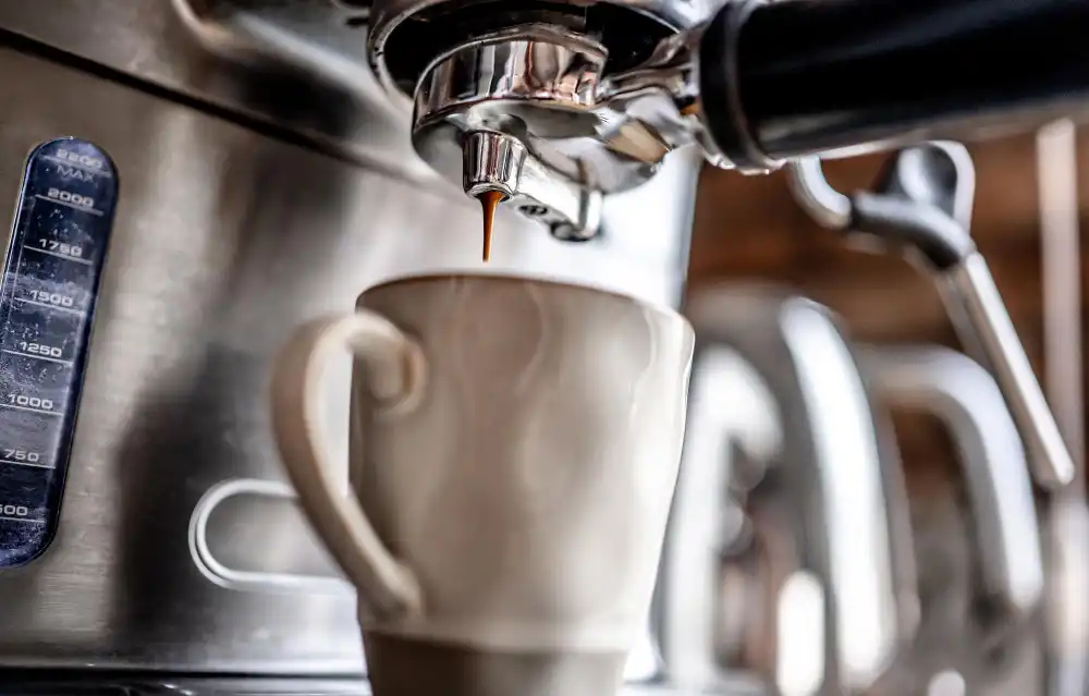 Czyszczenie ekspresu do kawy - dlaczego jest tak ważne?
