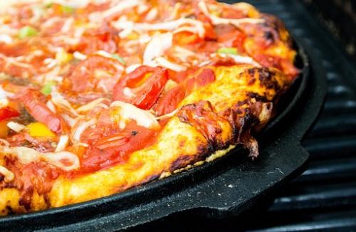 Przepis na szybką pizze.