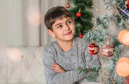 Jak przetrwać święta z dzieckiem – porady pedagogów 
